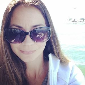 Meet your Posher, Idelis